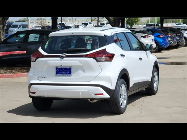 2024 Nissan Kicks S