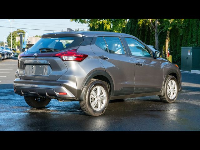 2024 Nissan Kicks S