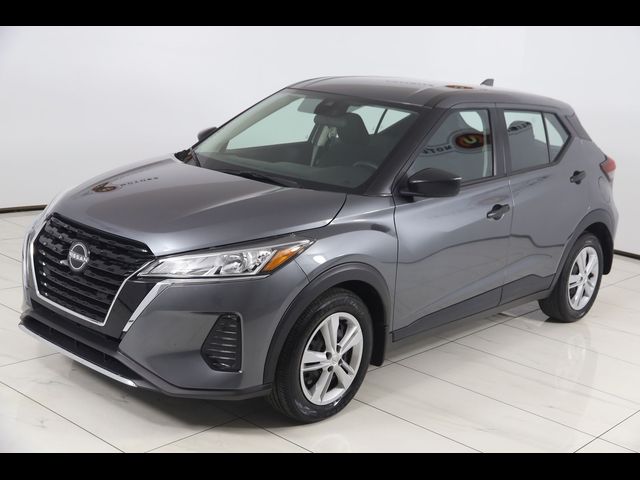 2024 Nissan Kicks S