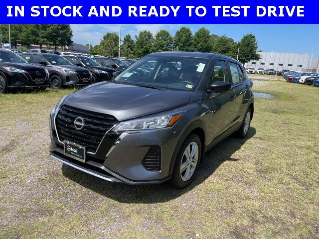 2024 Nissan Kicks S