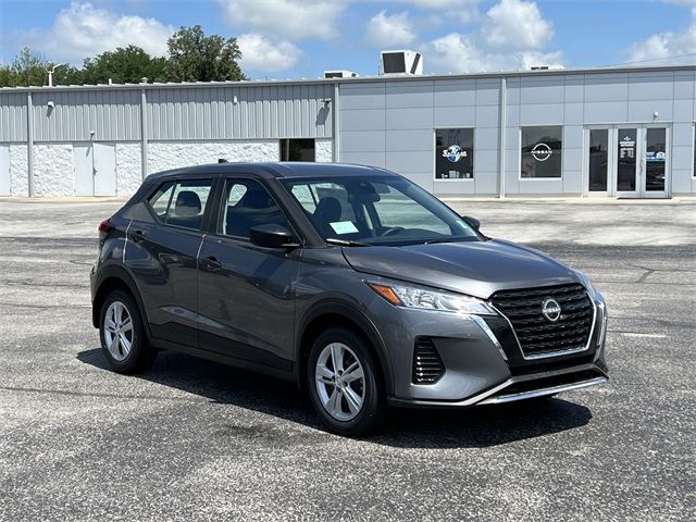 2024 Nissan Kicks S