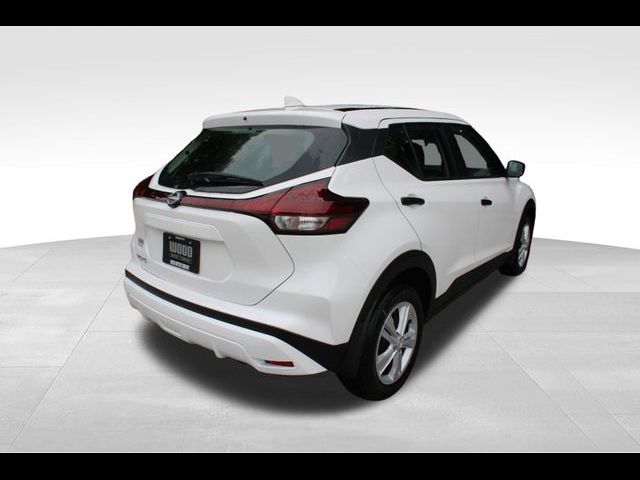 2024 Nissan Kicks S