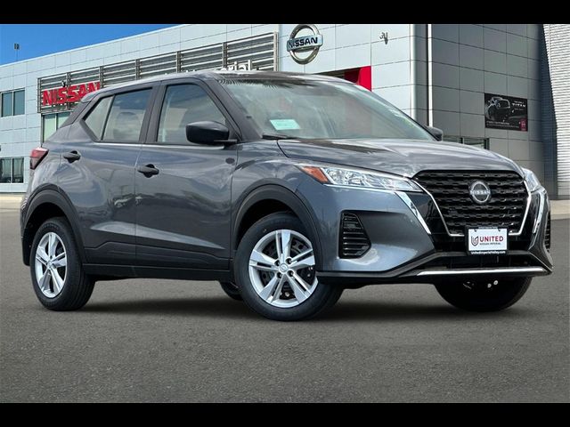 2024 Nissan Kicks S