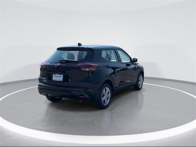 2024 Nissan Kicks S