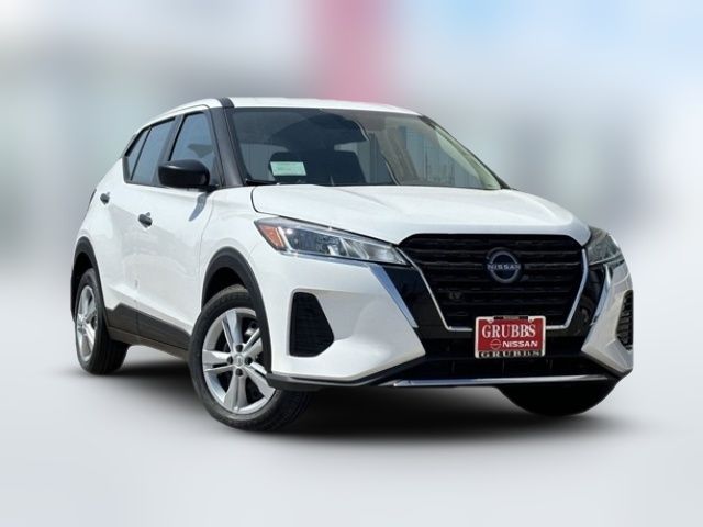 2024 Nissan Kicks S