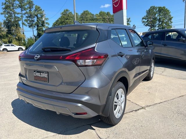 2024 Nissan Kicks S