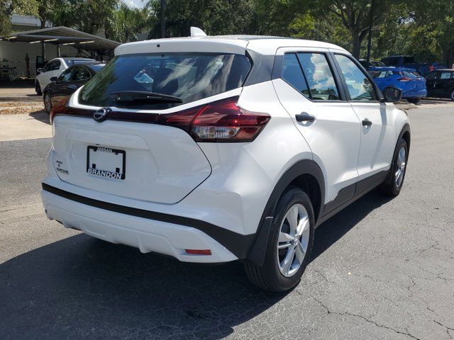 2024 Nissan Kicks S