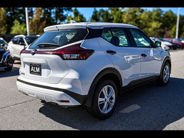 2024 Nissan Kicks S