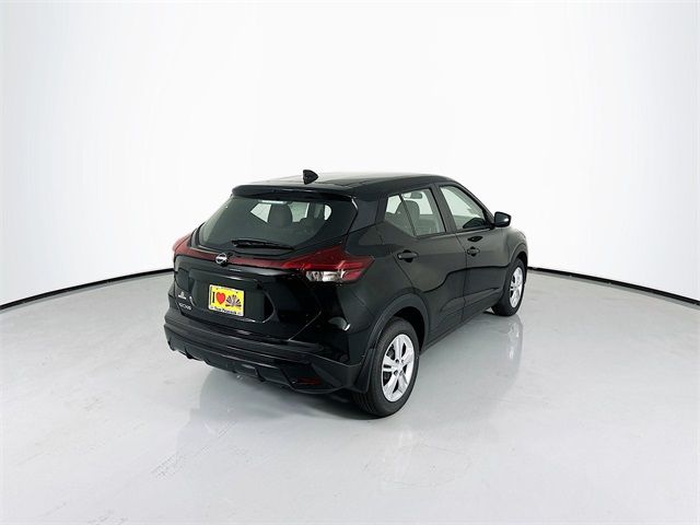 2024 Nissan Kicks S