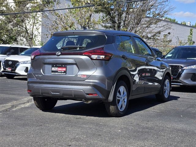 2024 Nissan Kicks S