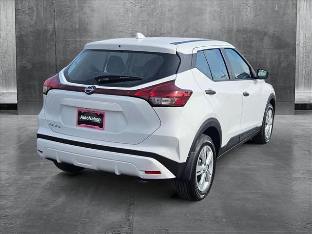 2024 Nissan Kicks S