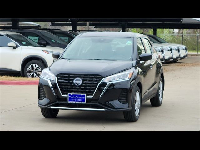 2024 Nissan Kicks S