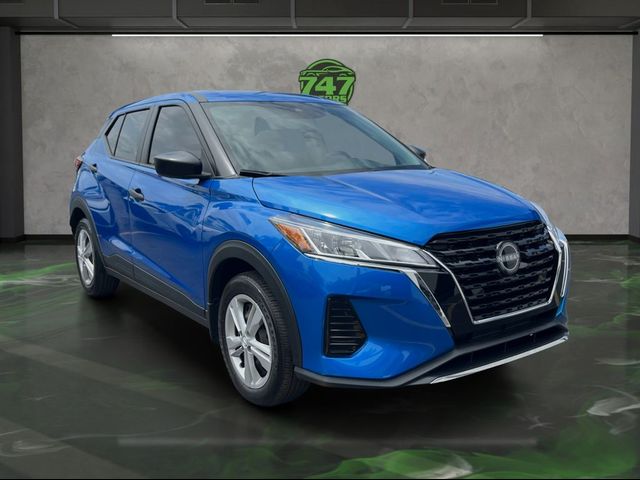 2024 Nissan Kicks S