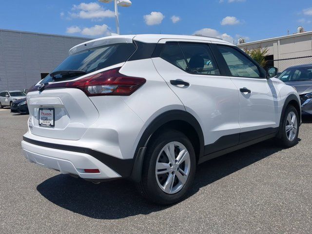 2024 Nissan Kicks S