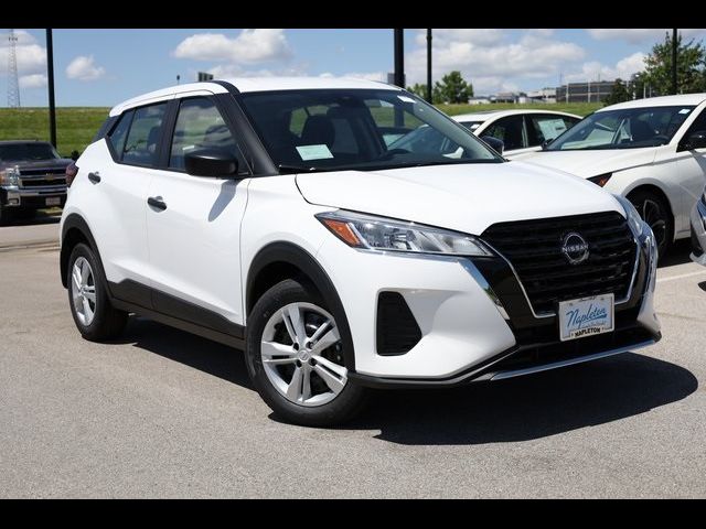 2024 Nissan Kicks S