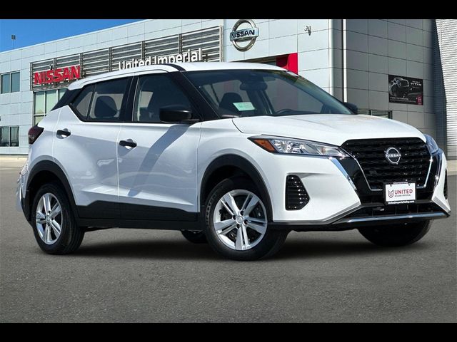 2024 Nissan Kicks S