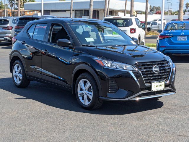 2024 Nissan Kicks S