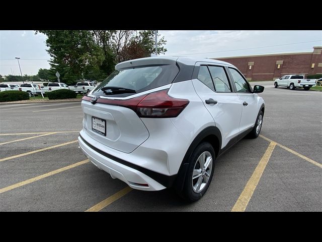 2024 Nissan Kicks S