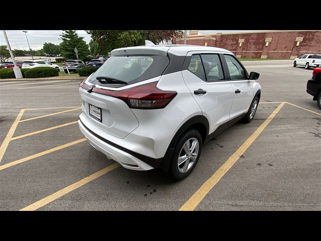 2024 Nissan Kicks S