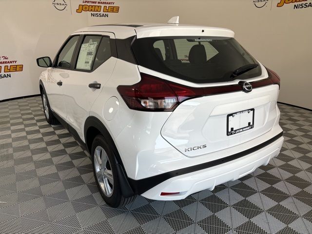 2024 Nissan Kicks S