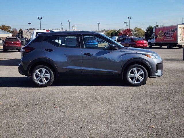 2024 Nissan Kicks S