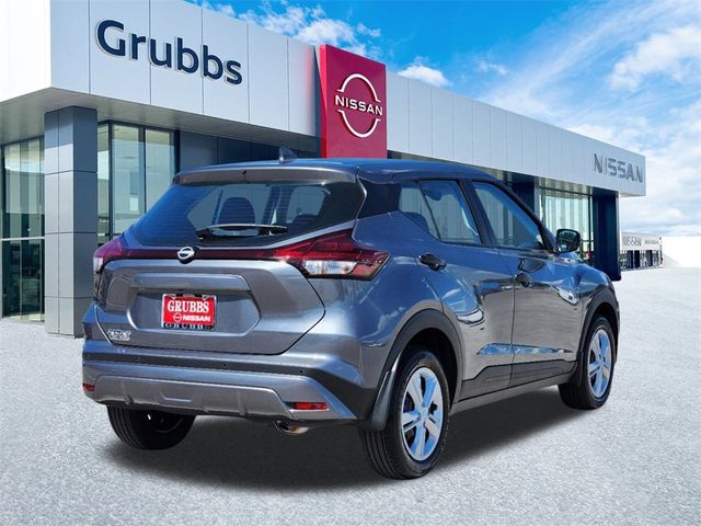 2024 Nissan Kicks S