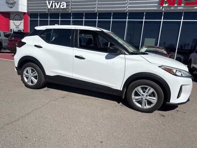 2024 Nissan Kicks S