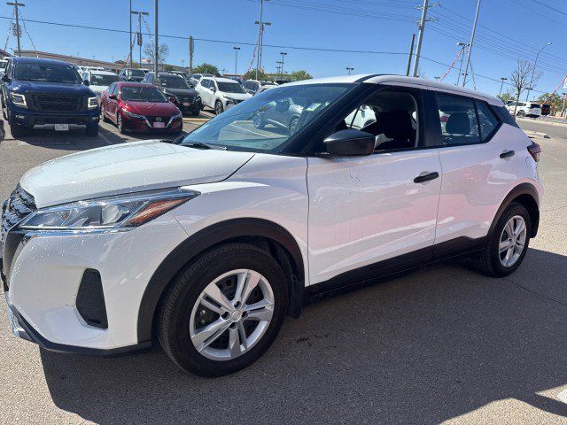 2024 Nissan Kicks S