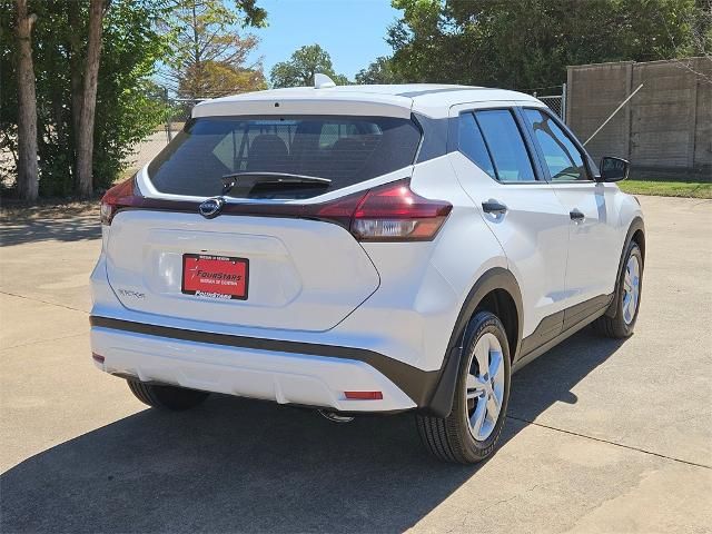 2024 Nissan Kicks S