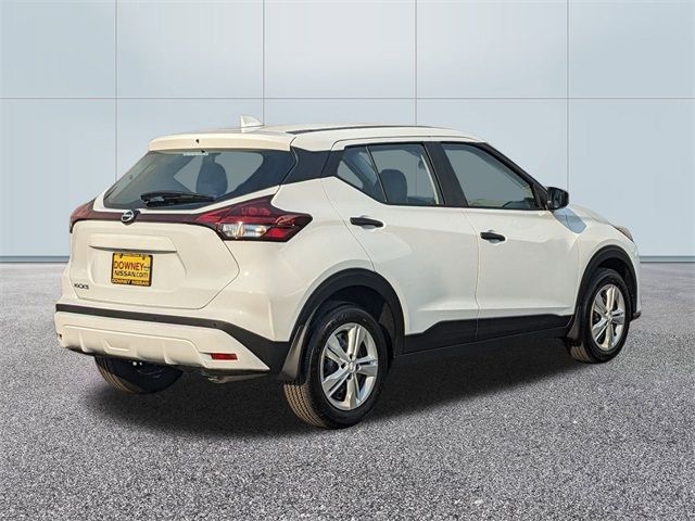 2024 Nissan Kicks S