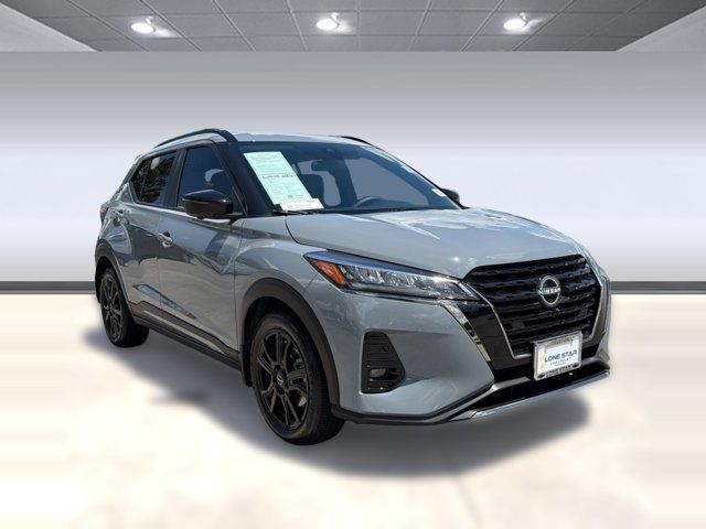 2024 Nissan Kicks SR