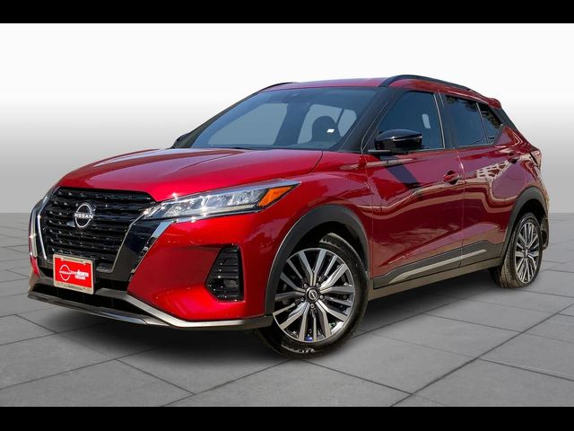 2024 Nissan Kicks SR