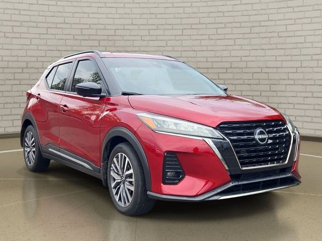 2024 Nissan Kicks SR