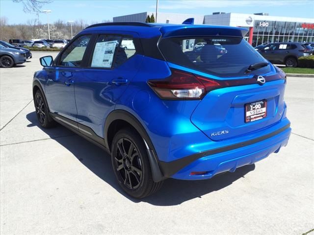 2024 Nissan Kicks SR