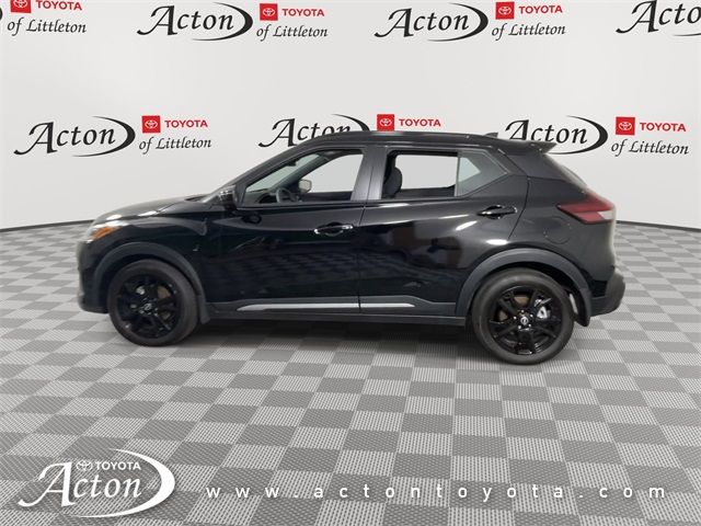 2024 Nissan Kicks SR