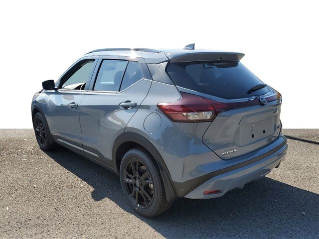 2024 Nissan Kicks SR