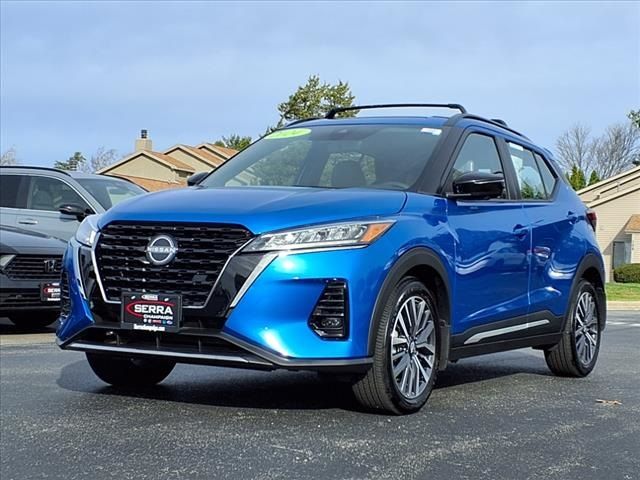 2024 Nissan Kicks SR