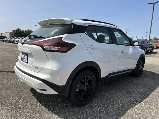 2024 Nissan Kicks SR