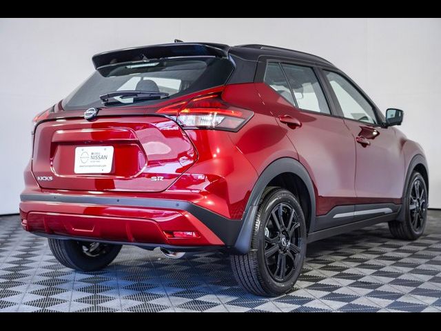 2024 Nissan Kicks SR