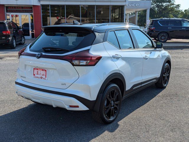 2024 Nissan Kicks SR