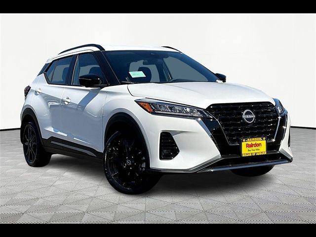 2024 Nissan Kicks SR