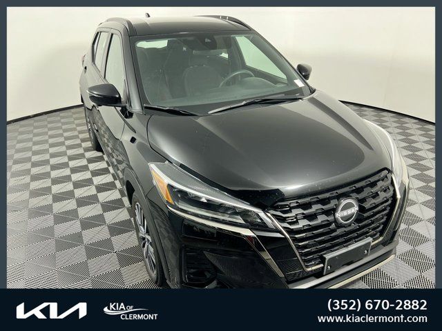2024 Nissan Kicks SR