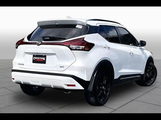 2024 Nissan Kicks SR