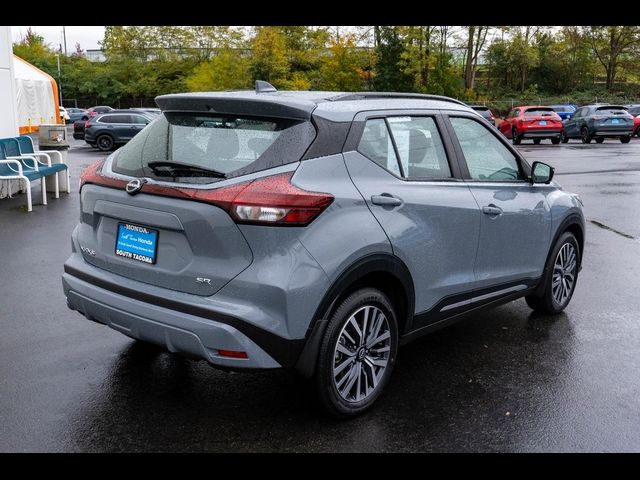 2024 Nissan Kicks SR