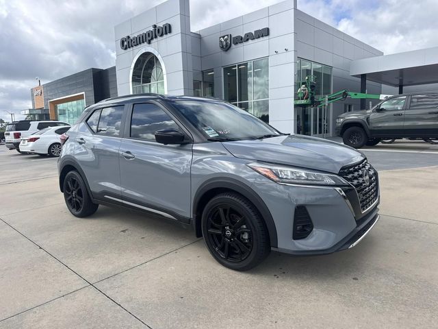 2024 Nissan Kicks SR