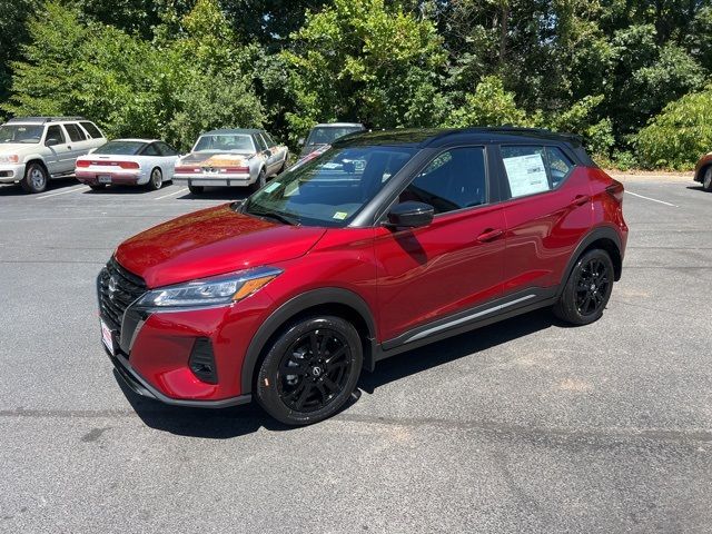 2024 Nissan Kicks SR