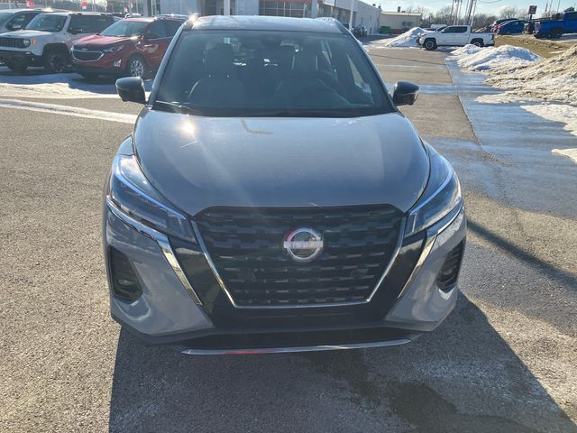 2024 Nissan Kicks SR