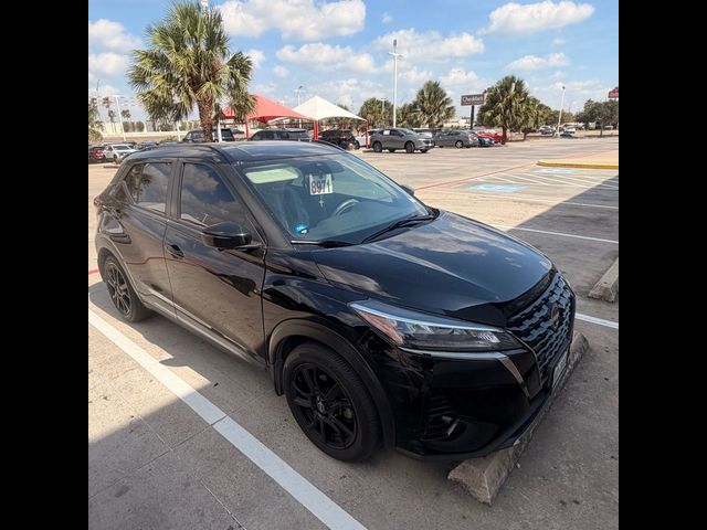 2024 Nissan Kicks SR