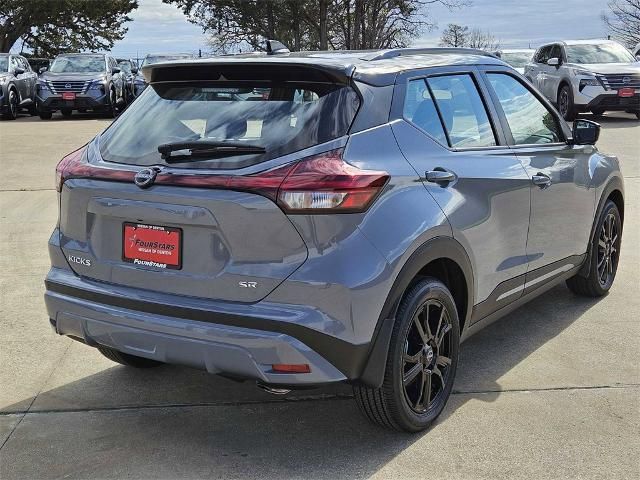 2024 Nissan Kicks SR