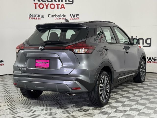 2024 Nissan Kicks SR